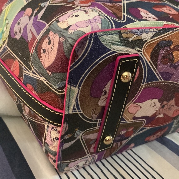Dooney and Bourke Disney purse - Picture 9 of 10